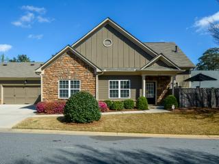 212 Glens Loop, Holly Springs, GA 30188-5163