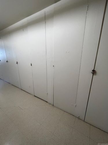 725 Clinton St, Denver CO  80247-1510 exterior