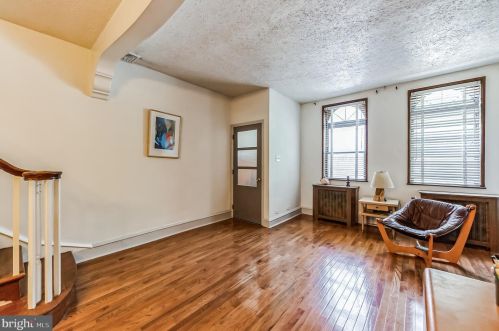 1917 10th St, Philadelphia PA 19148-2358 exterior