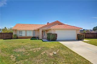 6787 Knoll Ct, Hesperia, CA 92345-4869