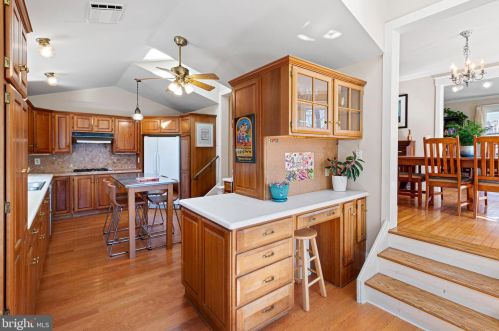 33 Wilton St, Princeton NJ  08540-5340 exterior