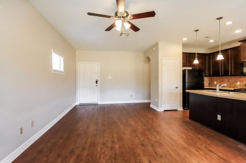 2000 Lost Pine Ct, Conroe TX  77304-3802 exterior
