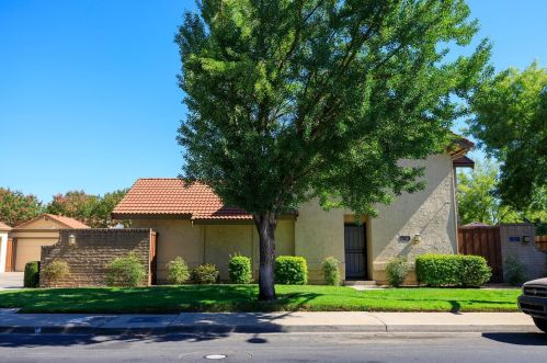 1115 Sylvan Meadows Dr, Modesto, CA 95356-2012