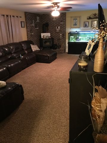 111 Carrigan St, Catlin, IL 61817-9701