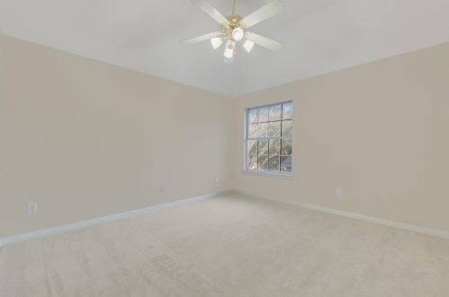 3627 Fld Stone Dr, Carrollton TX exterior