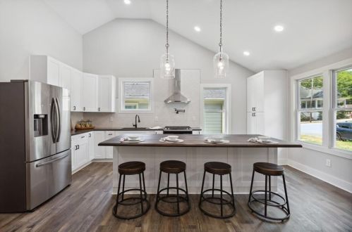 351 Grant Park Pl, Atlanta, GA 30315-1441