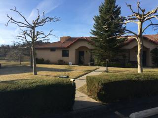 28881 Shannon Ct, Tehachapi, CA 93561-5217