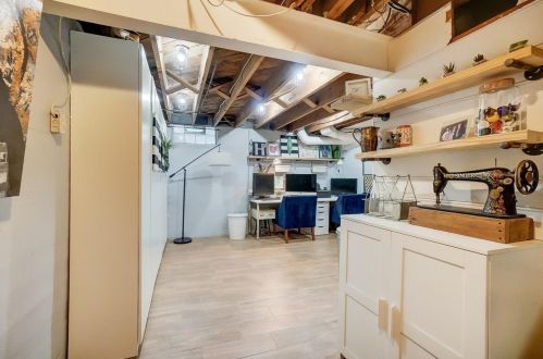 6444 Fair Oaks Ave, Cincinnati OH 45237-4544 exterior