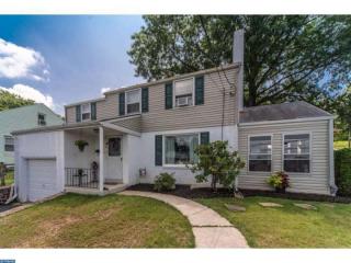301 Lincoln Ave, Ephrata, PA 17522-2219