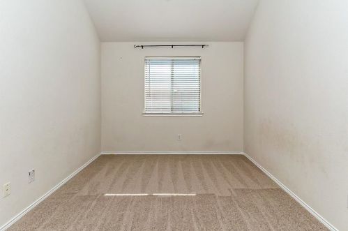 10416 Sixpence Ln, Fort Worth TX  76108-6959 exterior