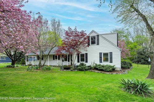 1941 Wayside Rd, Tinton Falls, NJ 07724-4451