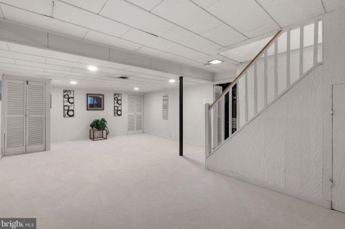 2202 Dennis Ave, Silver Spring MD  20902-4147 exterior