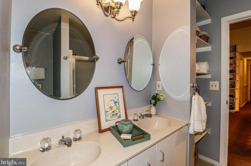 248 Upper Fry Rd, Trenton NJ 08628-2734 exterior