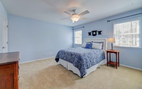 7000 Hunters Br Dr, Atlanta GA  30328-1718 exterior