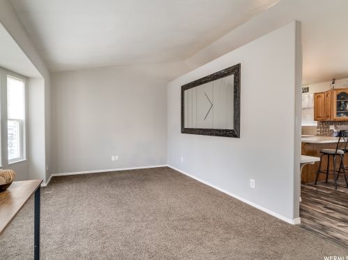 4346 5925, Hooper, UT 84315