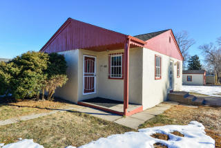 394 Perry St, Denver, CO 80219-2555