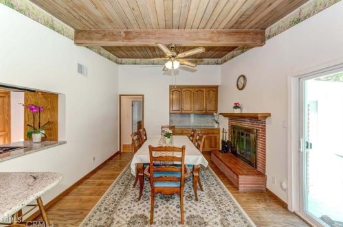3117 Harmony Pl, Glendale CA  91214-1315 exterior