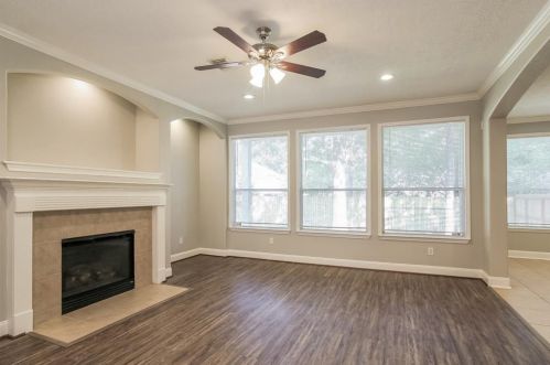 3 Twinvale Loop, Conroe TX  77384-5085 exterior