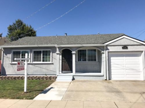 26749 Gaither Way, Hayward, CA 94544-3739