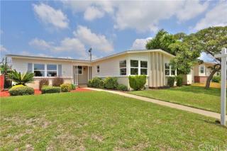 869 San Bernardino Ave, Pomona, CA 91767-3367