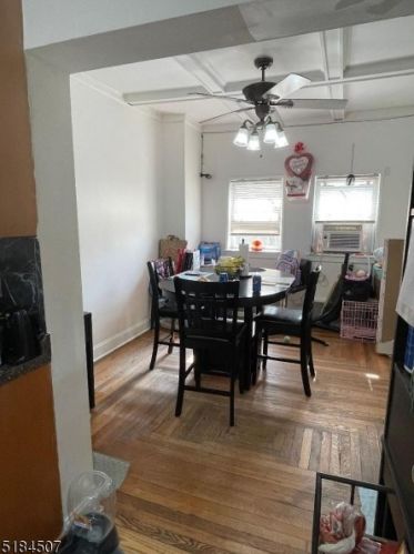 1072 Green St, Iselin, NJ 08830-2170