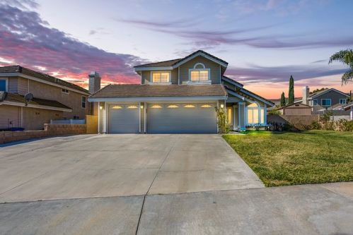 5618 Norwalk Ct, Riverside, CA 92505-2322