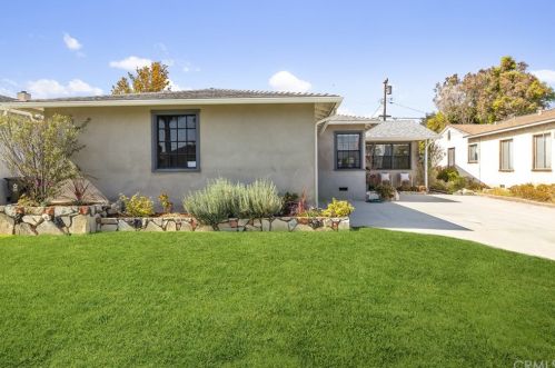 5413 140th St, Hawthorne, CA 90250-6401