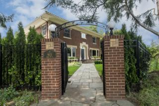 903 22nd Ave, Seattle, WA 98112-3514