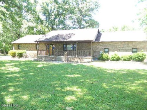 7053 State Rte 154, Tamaroa, IL 62888-2450