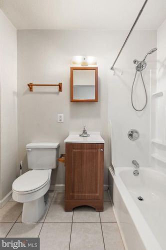 7 Aberdeen Ave, Aberdeen MD  21001-3817 exterior