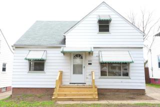 4471 Fulton Rd, Cleveland OH  44144-2930 exterior