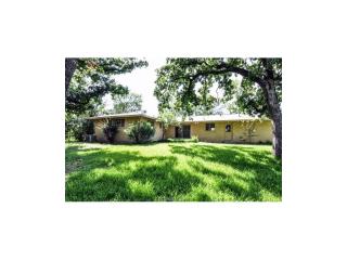 203 Brookside Dr, Bryan TX  77801-3608 exterior