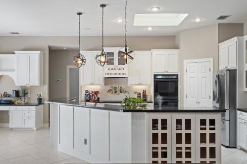 912 Electra, Austin TX  78734-4216 exterior