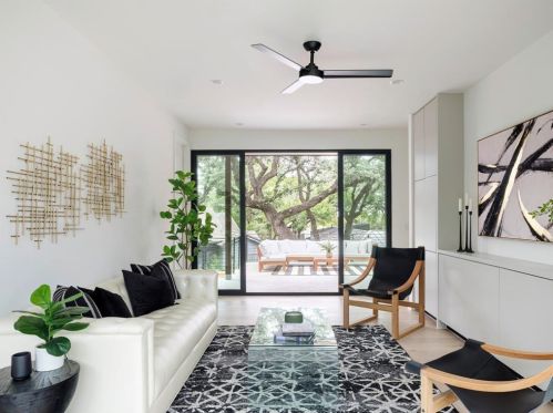 2721 Barton Skwy, Austin TX  78704-4647 exterior