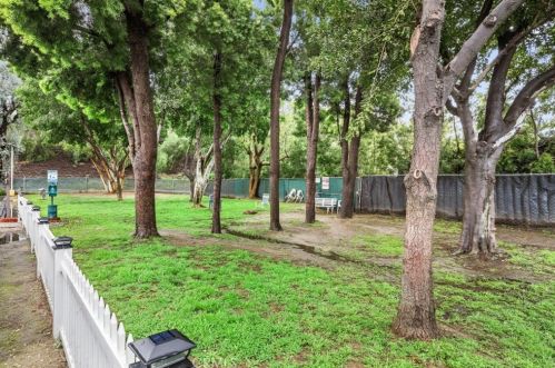 1400 Sunkist St, Anaheim CA  92806-5615 exterior