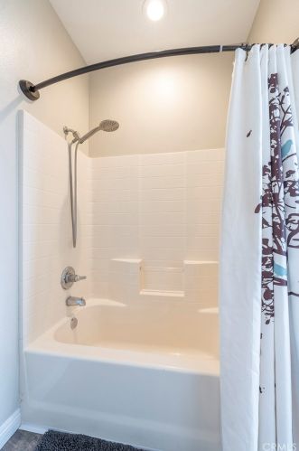 2190 Cherrywood Ln, Anaheim CA  92804-2490 exterior