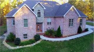 244 Lake Hills Rd, Tullahoma, TN 37388-5218