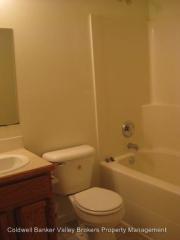 2704 Shore Dr, Albany OR  97322-5234 exterior