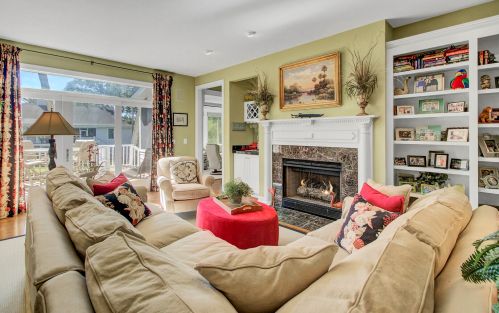 3 Sandwedge Ln, Isle Of Palms, SC 29451-2820