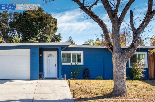3124 Ameno Rd, Concord CA  94519-2221 exterior