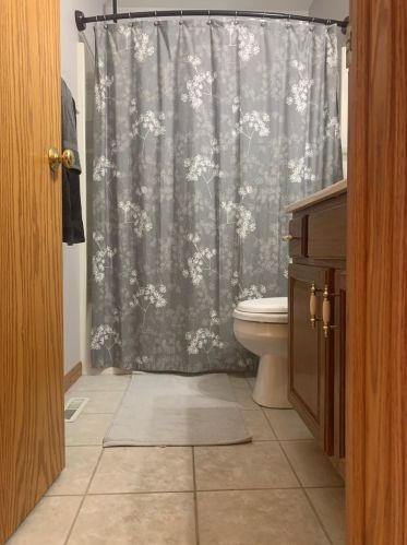 1329 Arneita St, Sycamore IL  60178-1155 exterior