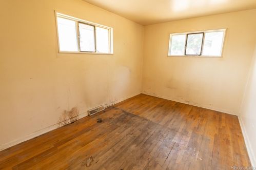 9055 Beechwood Dr, Denver CO  80229-4050 exterior