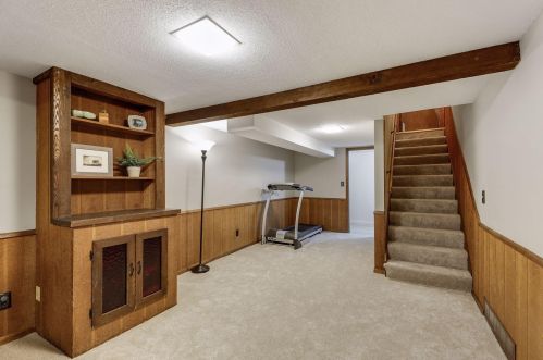 2073 Jade Ln, Saint Paul MN  55122-2862 exterior