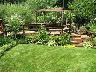 906 Belhaven Rd, Cary NC  27513-3918 exterior