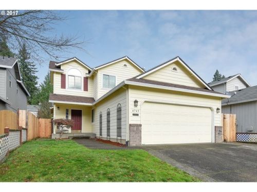 4745 Montego Dr, Beaverton, OR 97123-7911