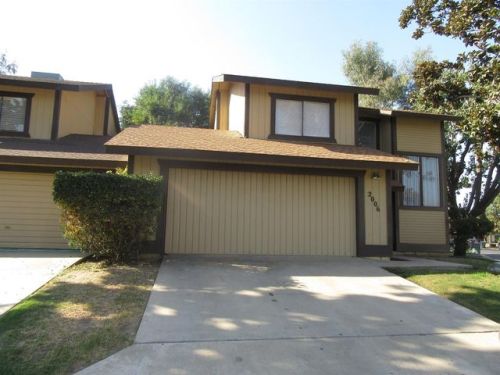 2006 Harold Ave, Visalia, CA 93292-2395