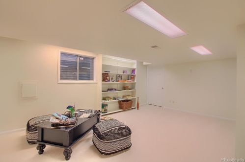 6324 Stanford Ave, Englewood CO 80110-5579 exterior