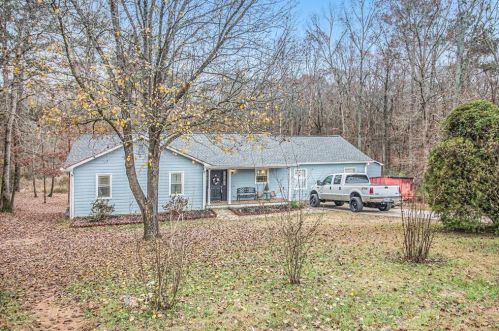 45 Quails Ct, Porterdale, GA 30016-4044