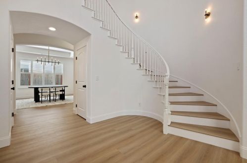 636 Stetson Dr, Valley Home CA  95361-8691 exterior