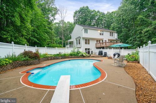66 Kirkley Pl, Fredericksburg, VA 22406-4750